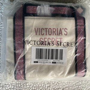 VS Tote